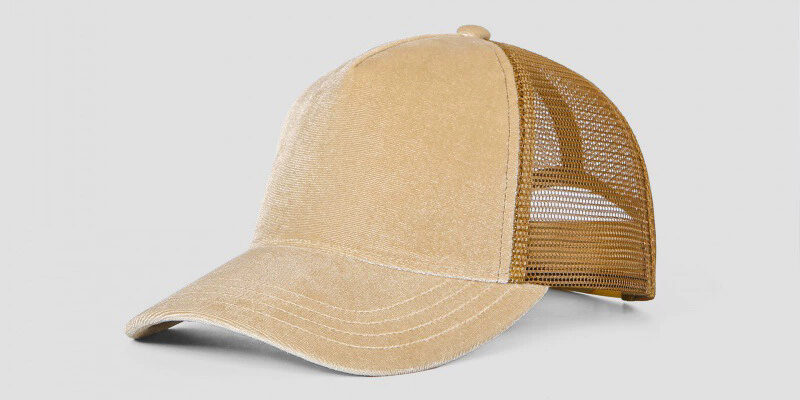 Custom Logo Casual Trucker Hat with Mesh Back for Outdoor Wear