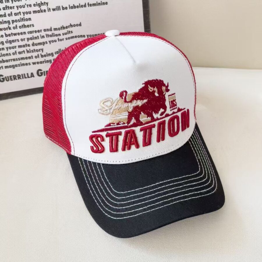 American letter embroidered breathable outdoor trucker hat