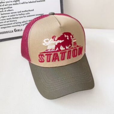 American letter embroidered breathable outdoor trucker hat