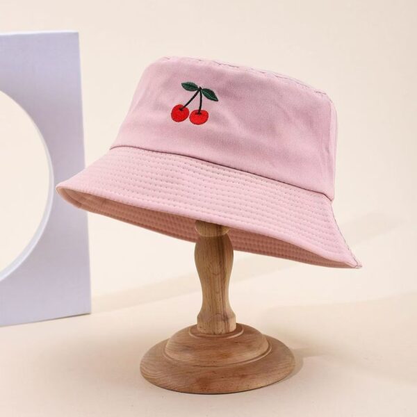 Cute embroidered sun-proof bucket hat for spring and summer