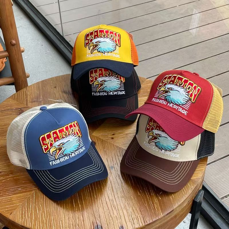 Mesh breathable trucker hat with eagle embroidery