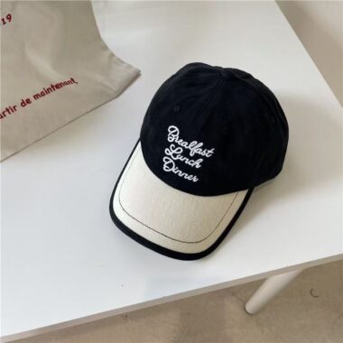 Color-block large brim baseball hat with letter embroidery
