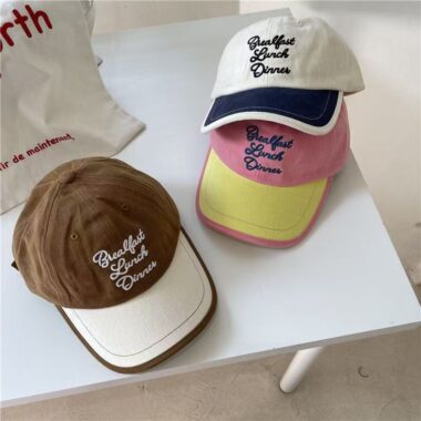 Color-block large brim baseball hat with letter embroidery