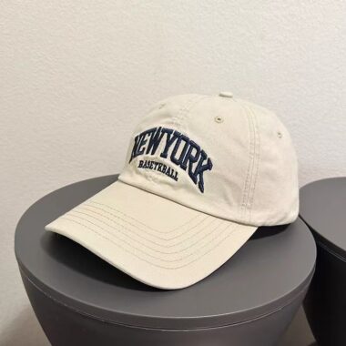 Classic minimal embroidered unisex casual baseball hat