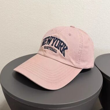 Classic minimal embroidered unisex casual baseball hat