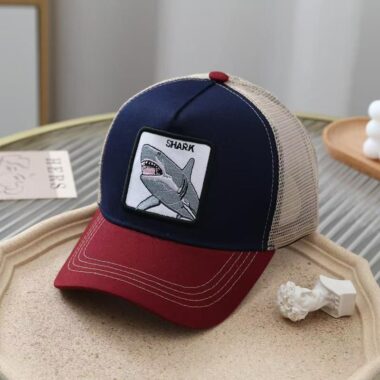 Animal embroidered summer mesh trucker hat for men