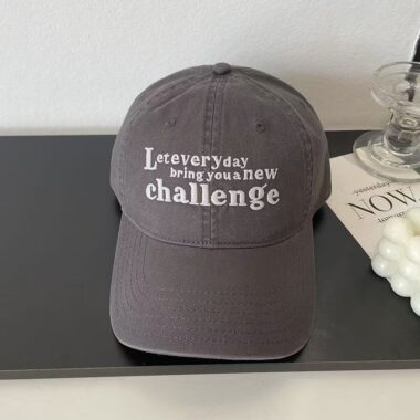 Vintage letter embroidered versatile casual fashion baseball hat