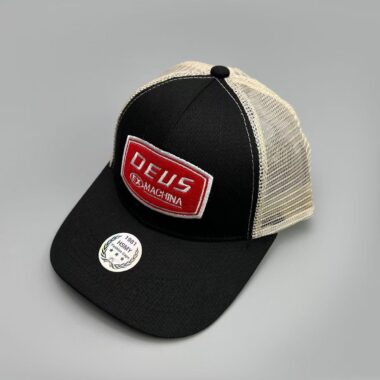 Vintage embroidered letter trucker hat with sun-shade brim