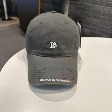 korean minimal small letter embroidered casual baseball hat