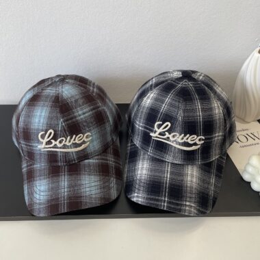autumn winter korean vintage plaid letter embroidered baseball hat